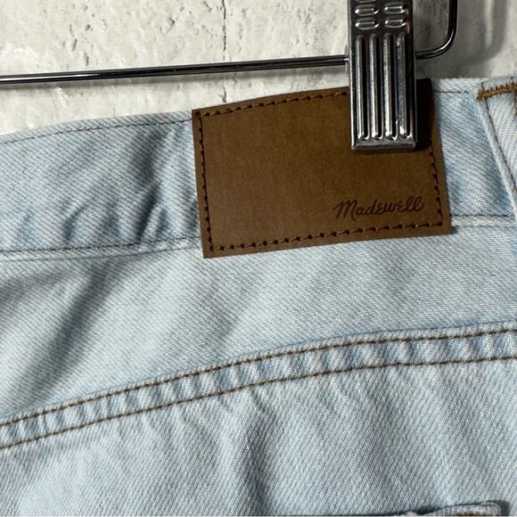 Madewell The Slouchy Boyjean  Distressed Light Wash Size 29 Petite - Picture 11 of 13